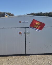 VitaSportS. Arrivée du matériel de perche et lancer.